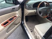 Chính chủ bán lại xe Toyota Camry 3.0 V6 đời 2004, màu đen