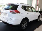 Bán xe Nissan X trail đời 2017, xe mới, màu trắng