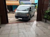 Nhà cần bán xe Toyota Hiace 2009, số sàn máy dầu