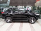 Bán ô tô Toyota Fortuner AT đời 2017, hoàn toàn mới