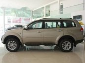 Bán xe Mitsubishi Pajero AT đời 2017, mới 100%