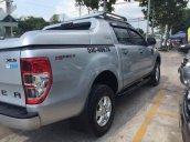 Cần bán xe Ford Ranger XLS AT đời 2014, màu bạc