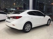 Cần bán Mazda 3 sản xuất 2017, màu trắng 