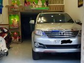 Bán Toyota FortuneR số sàn, 12/2016, mẫu mới màu bạc, mới 99,9%, gia đình ít sử dụng