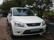 Cần bán lại xe Ford Escape AT năm 2011, màu trắng số tự động giá cạnh tranh