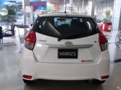 Cần bán xe Toyota Yaris E đời 2017, màu trắng 