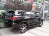 Bán ô tô Toyota Fortuner AT đời 2017, hoàn toàn mới