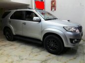 Chính chủ bán xe Toyota Fortuner 10/2016 số sàn, máy dầu