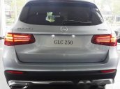 Bán ô tô Mercedes GLC 250 đời 2017, mới 100%