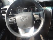 Cần bán Toyota Fortuner 2.7 AT đời 2016, 981 triệu