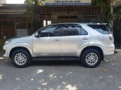 Bán xe Toyota Fortuner 2012 số sàn, giá tốt