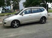 Gia đình bán xe Kia Carens 2010, còn zin từ đầu đến đuôi