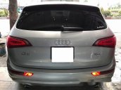 Cần bán xe Audi Q5 2.0 TFSi đời 2011, màu bạc, xe nhập 