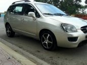 Gia đình bán xe Kia Carens 2010, còn zin từ đầu đến đuôi