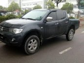 Cần bán xe Mitsubishi Triton 2010, số sàn 2 cầu, giá tốt