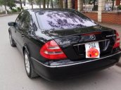 Bán Mercedes E200 đời 2005, màu đen, nhập khẩu chính hãng