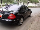 Bán Mercedes E200 đời 2005, màu đen, nhập khẩu chính hãng