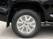 Toyota Landcruiser đen, full option, 2017 - Cập nhật lô xe tháng 4 - Đại Lý Toyota Mỹ Đình/ hotline: 0973.306.136