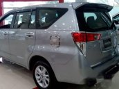 Bán xe Toyota Innova 2017, số sàn, giá tốt