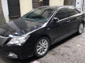 Cần bán gấp Toyota Camry đời 2013, màu đen