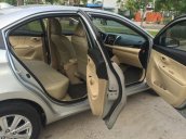 Bán Vios 1.5E số sàn, màu bạc, Sx 2015, đứng tên cá nhân