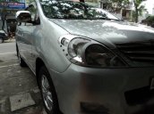 Bán ô tô Toyota Innova đời 2009, màu bạc chính chủ