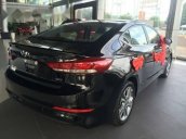 Bán xe Hyundai Elantra 1.6MT 2017, giá 615tr