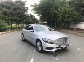 Cần bán gấp Mercedes C250 đời 2015, màu bạc, xe nhập