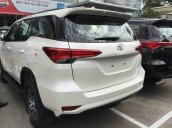 Bán xe Toyota Fortuner G đời 2017, màu trắng 