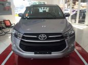 Bán xe Toyota Innova 2.0E, đời 2017, giá tốt