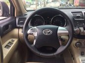 Bán xe cũ Toyota Highlander SE đời 2011, màu đen, nhập khẩu