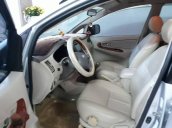 Gia đình cần bán xe Toyota Innova G rin, đời 2010