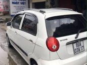 Gia đình cần bán xe Chevrolet Spark đời 2010, 130 triệu, miễn cò lái