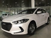 Bán Hyundai Elantra 2.0AT đời 2016, màu trắng