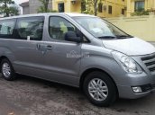 Bán xe Hyundai Starex 2017, 6 chỗ màu bạc, nhập khẩu Hàn Quốc, máy dầu, giá tốt nhất