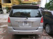 Bán ô tô Toyota Innova V đời 2010, màu bạc, giá 500tr