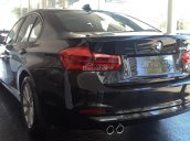 BMW 3 Series - BMW 320i 2017, màu đen, nhập khẩu, có xe giao ngay