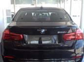 BMW 3 Series - BMW 320i 2017, màu đen, nhập khẩu, có xe giao ngay