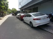 Bán lô 10 chiếc Hyundai Elantra số tự động, màu trắng