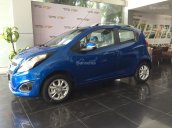 Chevrolet Spark LT 1.2L màu xanh dương 5 chỗ, hỗ trợ vay ngân hàng lên đến 100% - LH: 0945.307.489 Huyền