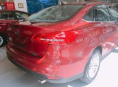 Ford Focus giao ngay, giao toàn quốc, hỗ trợ trả góp 90%, LH 0909456313 để nhận được nhiều khuyến mại hấp dẫn