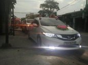 Bán xe cũ Honda City đời 2014, màu trắng, giá bán 500 triệu