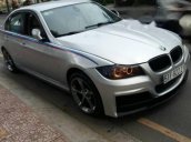 Cần bán xe BMW 320i đời 2010, giá tốt