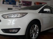 Cần bán xe Ford Focus Trend 1.5AT sản xuất 2017, màu trắng