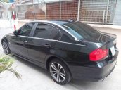 Cần bán xe BMW 320i 2010, màu đen