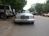 Bán Mercedes E230 đời 1995, màu bạc, nhập khẩu chính hãng số sàn