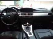 Cần bán xe BMW 320i 2010, màu đen