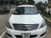 Bán xe Nissan Teana 2.0 AT nhập khẩu Đài Loan màu trắng sản xuất 2009, đăng ký 2010