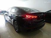 Bán Hyundai Elantra đời 2018, màu đen, các phiên bản MT, AT, mua xe chỉ từ 115 triệu - LH 090.467.5566