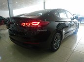 Bán Hyundai Elantra đời 2018, màu đen, các phiên bản MT, AT, mua xe chỉ từ 115 triệu - LH 090.467.5566